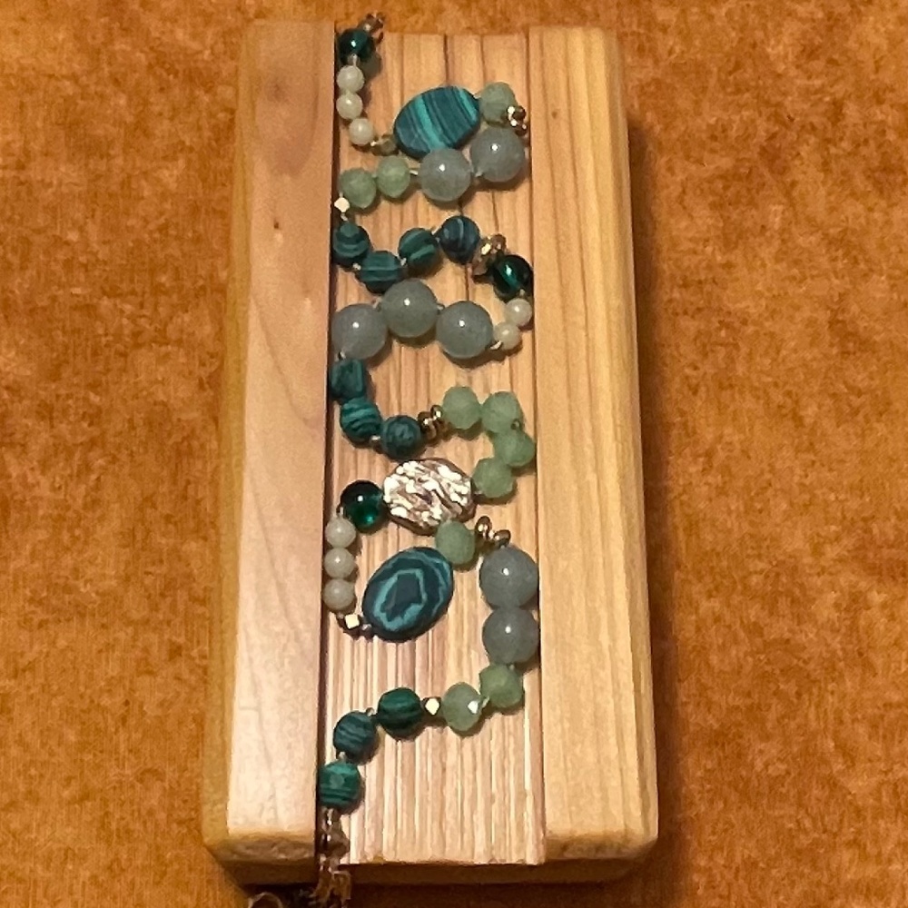 Green Jade and Malachite Colored Beaded Necklace 16”